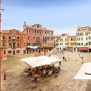 Stin House Basilica Dei Frari Venecia