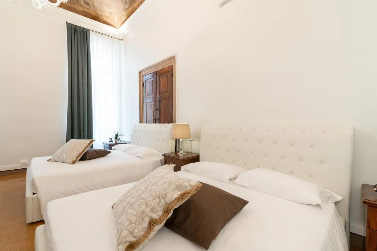 Venice Luxury Palace 3 By Wonderful Italy 0*,
